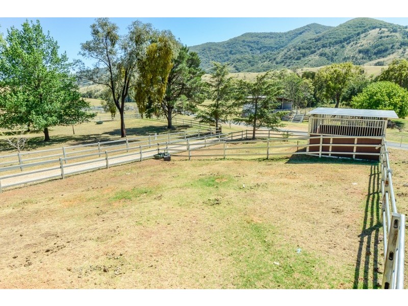 844 Duncan’s Creek Road, Woolomin NSW 2340