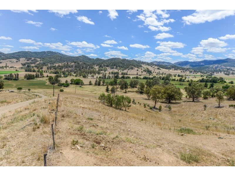 394 Dungowan Creek Road, Dungowan NSW 2340
