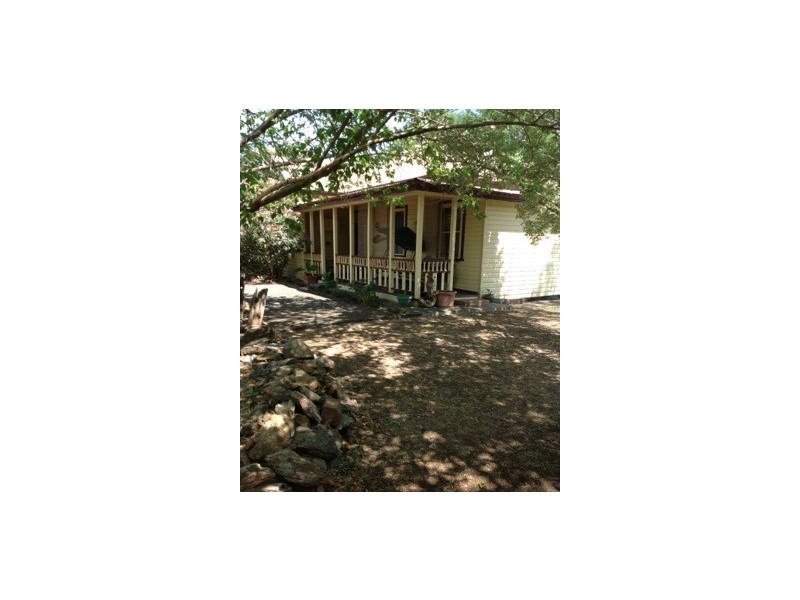 102 Flinders Street, Tamworth NSW 2340