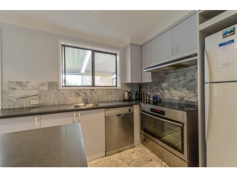 28 Dorothy Avenue, Kootingal NSW 2352