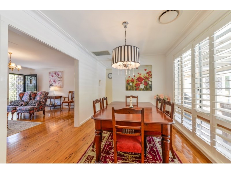 6 Bushland Avenue, East Tamworth NSW 2340