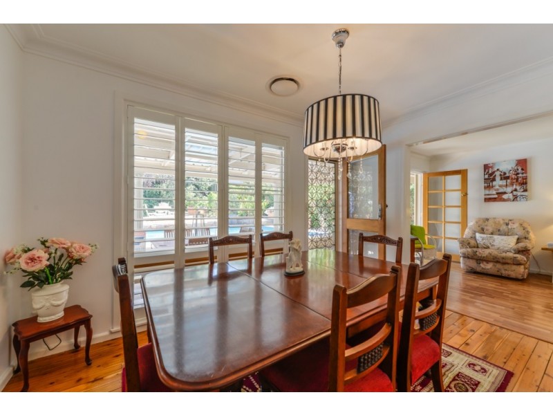 6 Bushland Avenue, East Tamworth NSW 2340