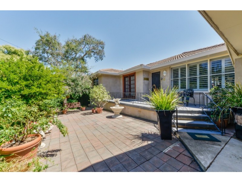 6 Bushland Avenue, East Tamworth NSW 2340