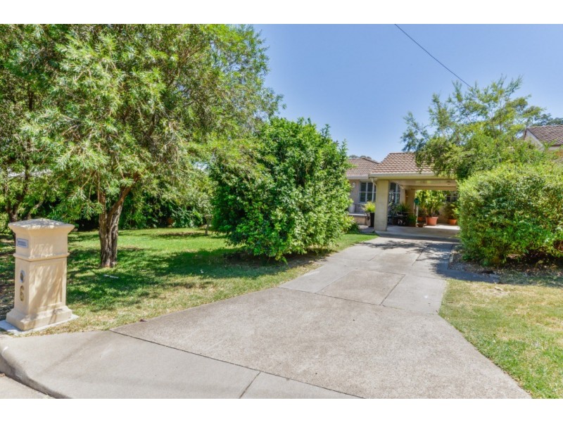 6 Bushland Avenue, East Tamworth NSW 2340