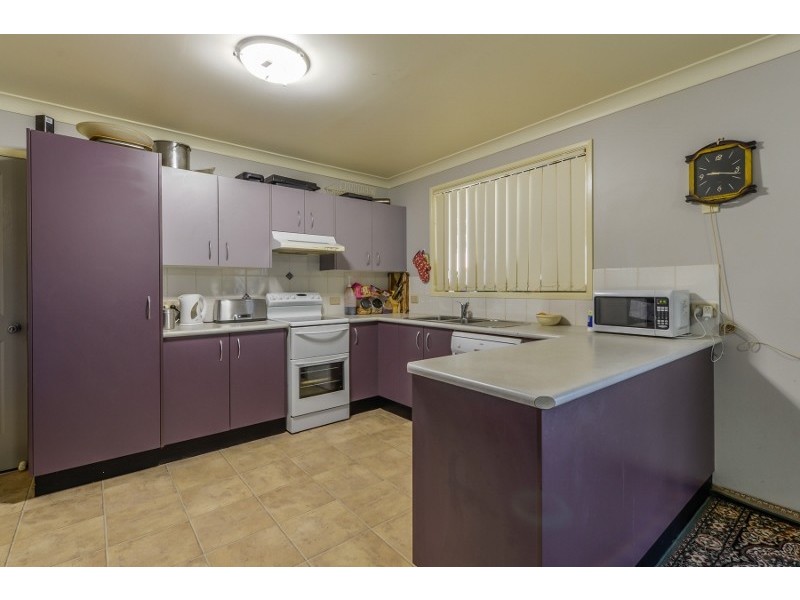 27 Warburton Drive, Tamworth NSW 2340