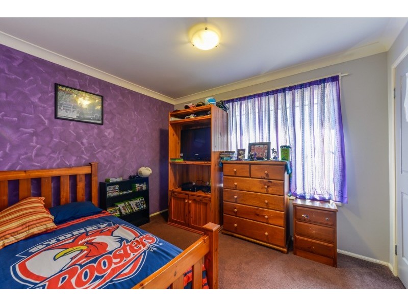 27 Warburton Drive, Tamworth NSW 2340