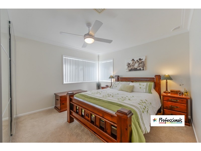 17 Chelmsford street, Tamworth NSW 2340