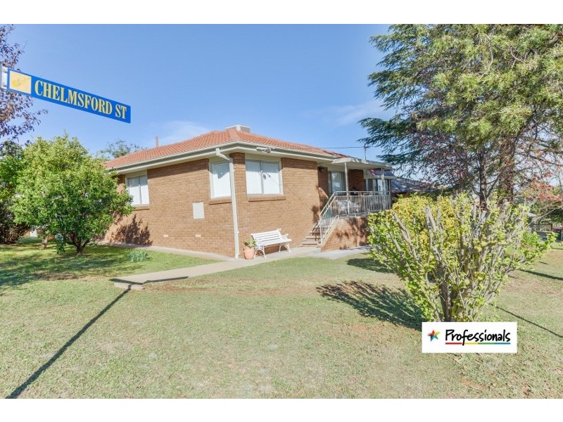17 Chelmsford street, Tamworth NSW 2340