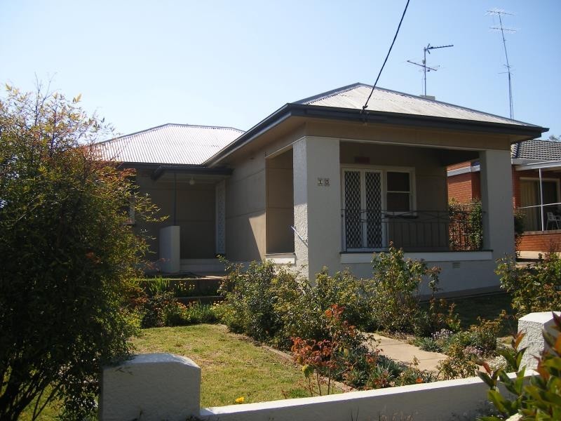 10 Mahony Avenue, Tamworth NSW 2340