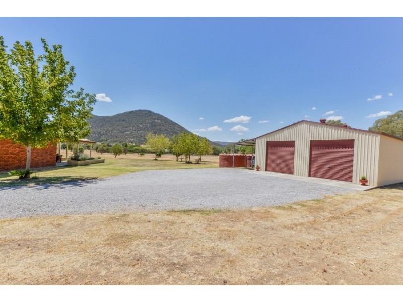 17 Catherine Way, Tamworth NSW 2340