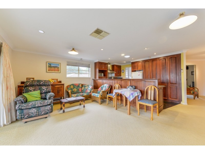 9 Shrewsbury Avenue, East Tamworth NSW 2340