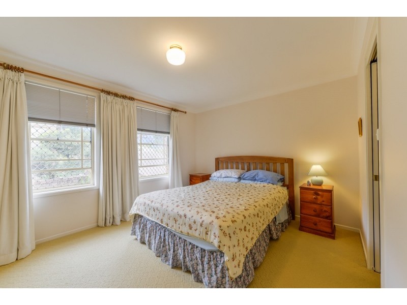 9 Shrewsbury Avenue, East Tamworth NSW 2340