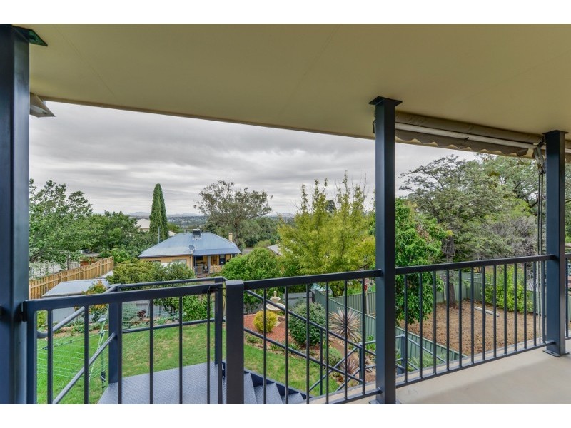 9 Shrewsbury Avenue, East Tamworth NSW 2340