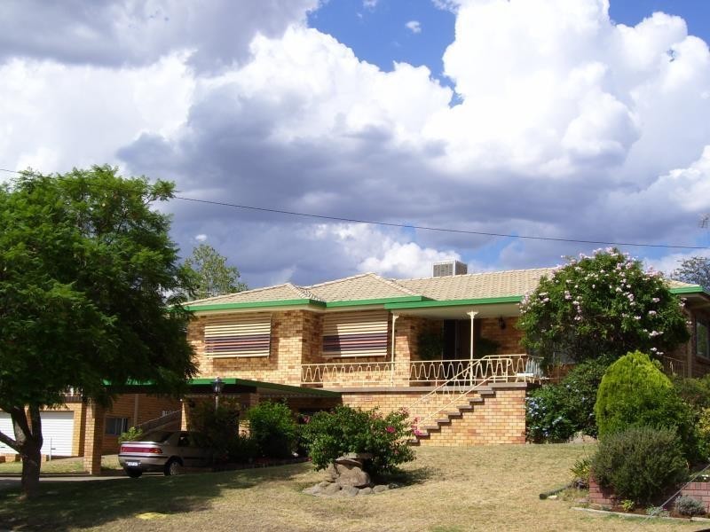 5 Quambi Street, Tamworth NSW 2340
