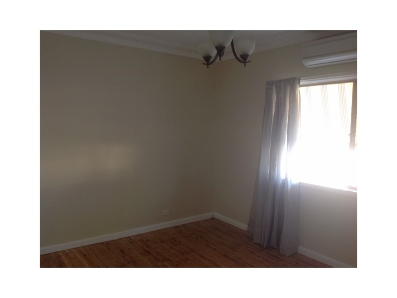 30 Diane Street, Tamworth NSW 2340