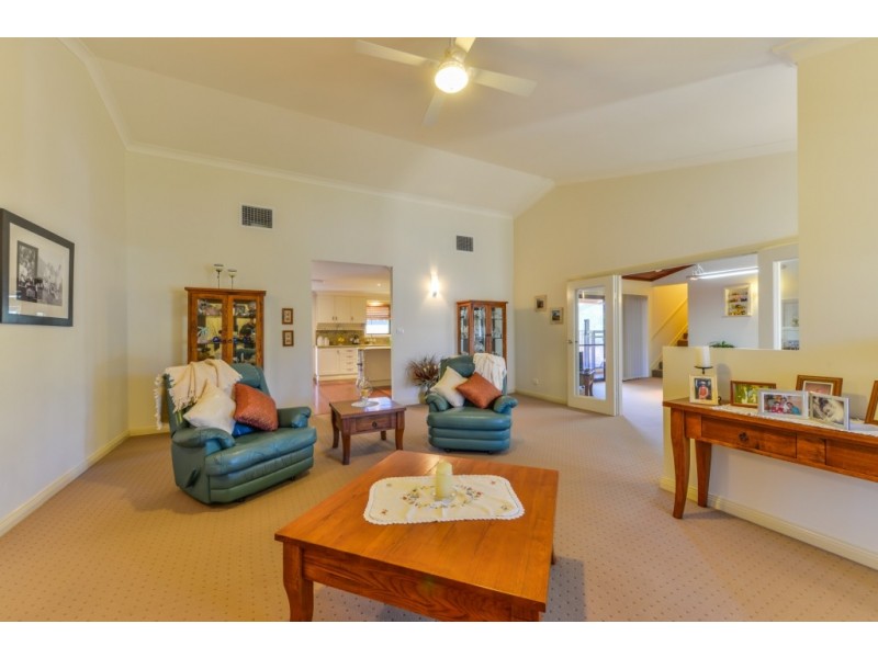 44 Johnston Street, Tamworth NSW 2340