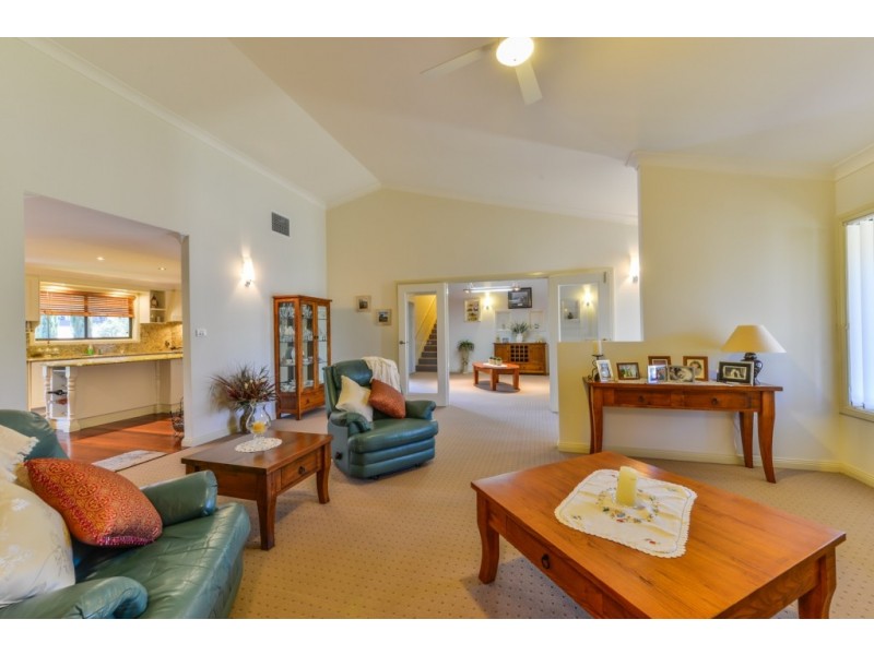 44 Johnston Street, Tamworth NSW 2340