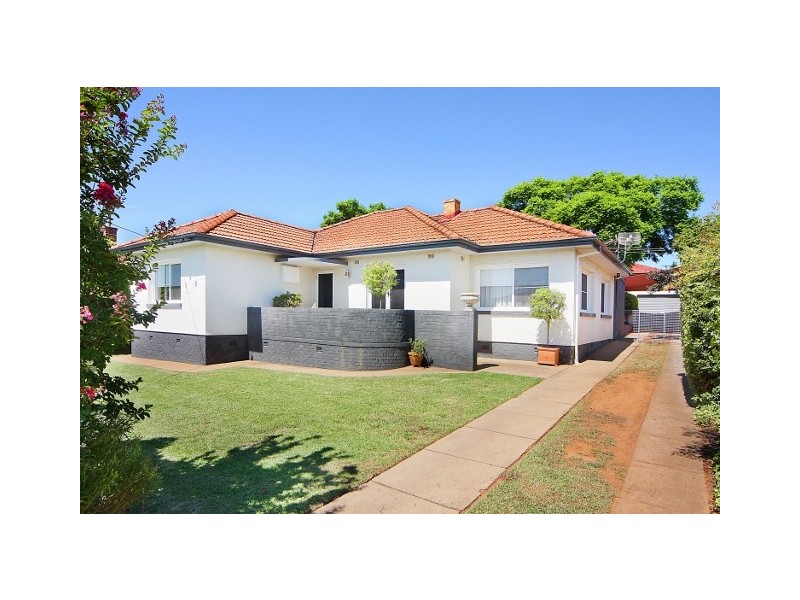 77 Phillip Street, Tamworth NSW 2340