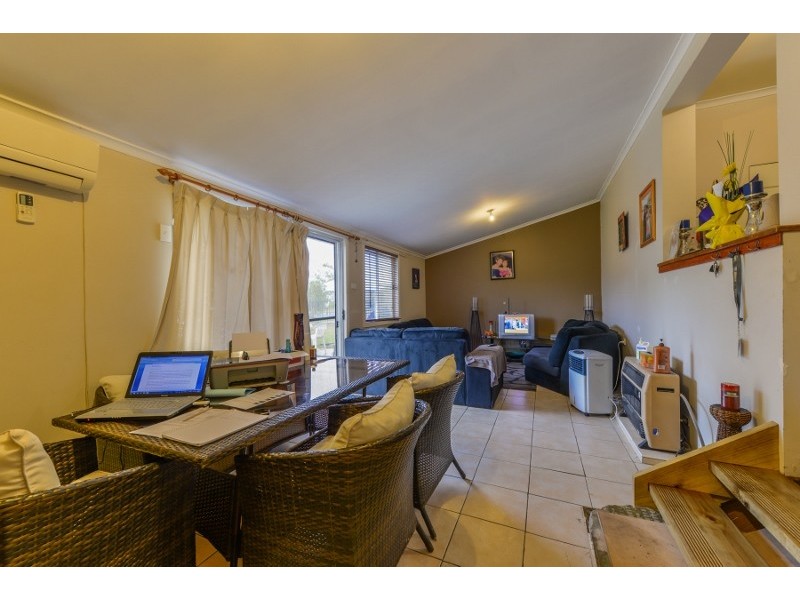 2 Petra Avenue, Tamworth NSW 2340