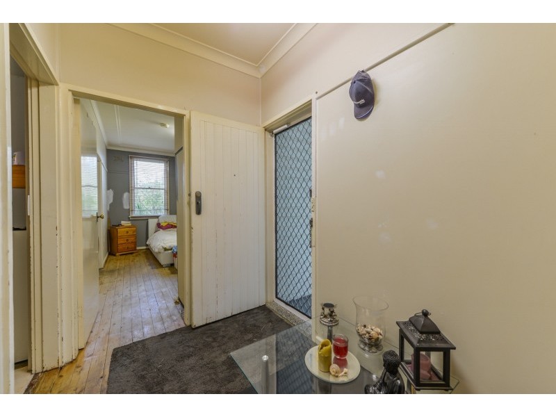 2 Petra Avenue, Tamworth NSW 2340