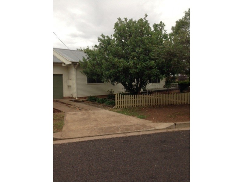 . Garden Street, Tamworth NSW 2340