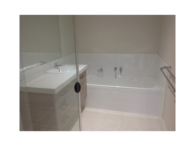 1/7 Kaputar Close, Tamworth NSW 2340
