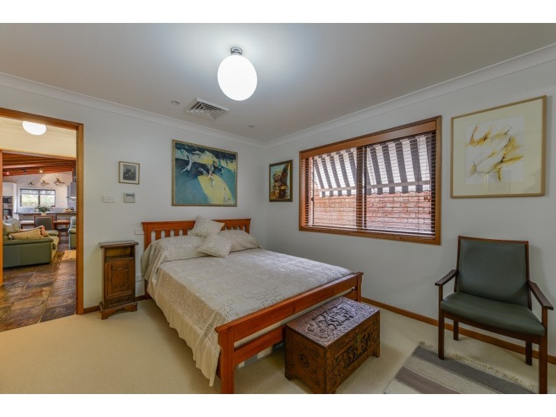 6 Alexis Street, Tamworth NSW 2340
