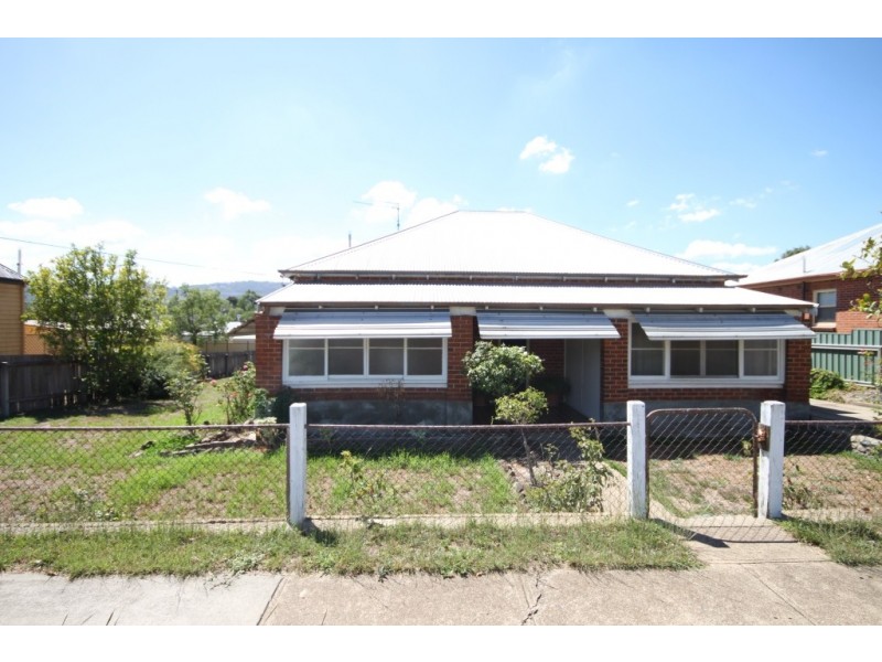 66 Church Street, Tamworth NSW 2340