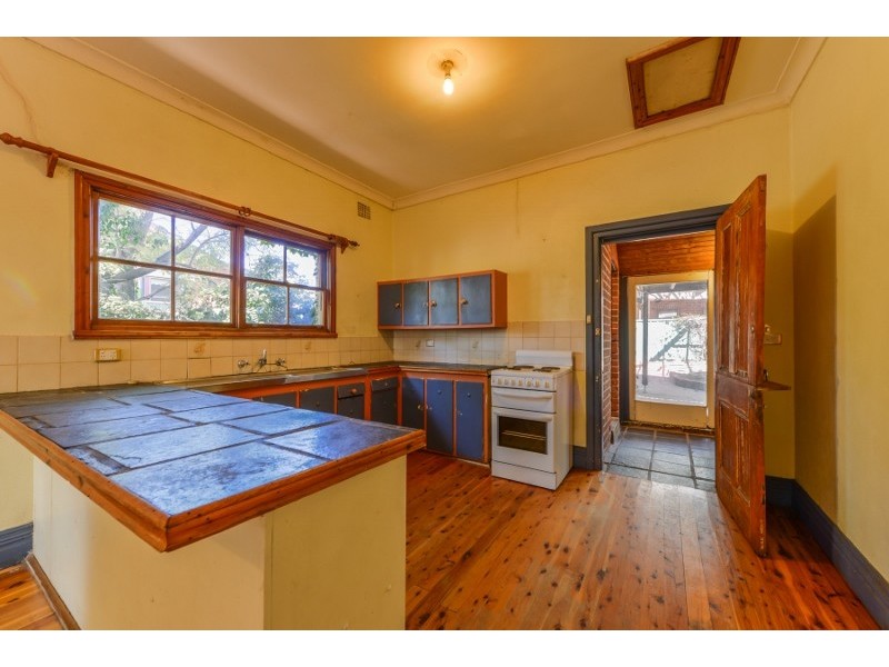 39 Bourke Street, East Tamworth NSW 2340