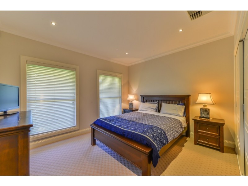 21 Barakula Drive, Tamworth NSW 2340