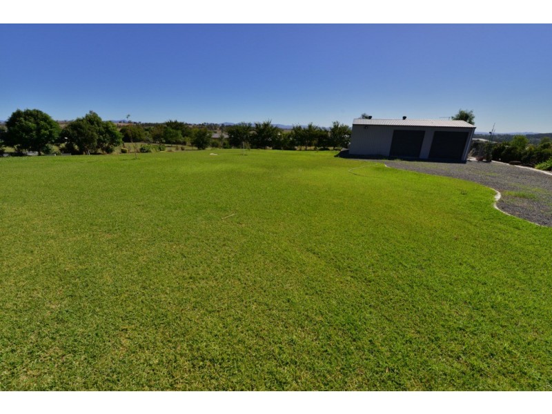 21 Barakula Drive, Tamworth NSW 2340