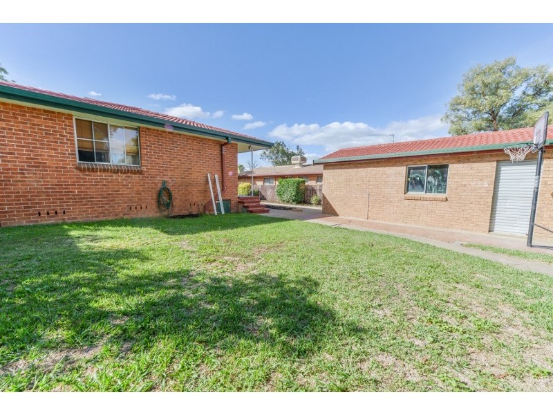 29 Warren Street, Tamworth NSW 2340