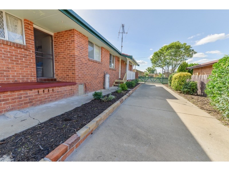 29 Warren Street, Tamworth NSW 2340