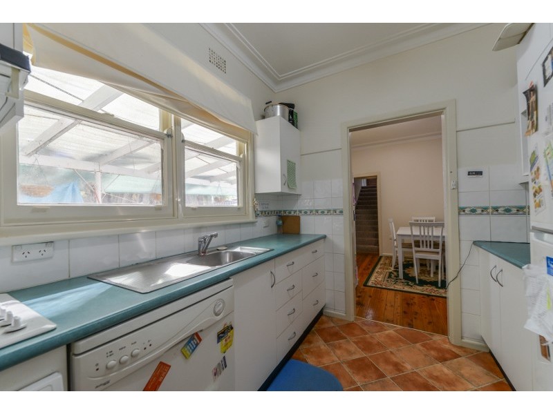 28 Churchill Street, Tamworth NSW 2340