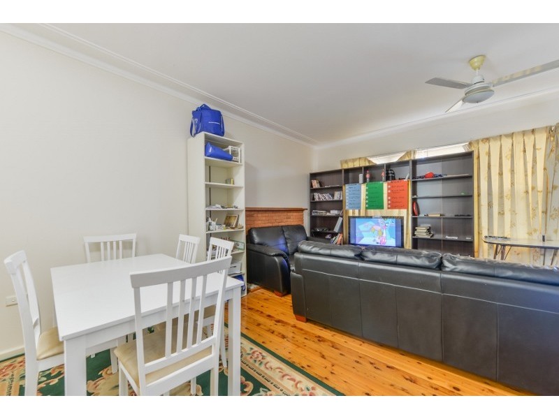 28 Churchill Street, Tamworth NSW 2340