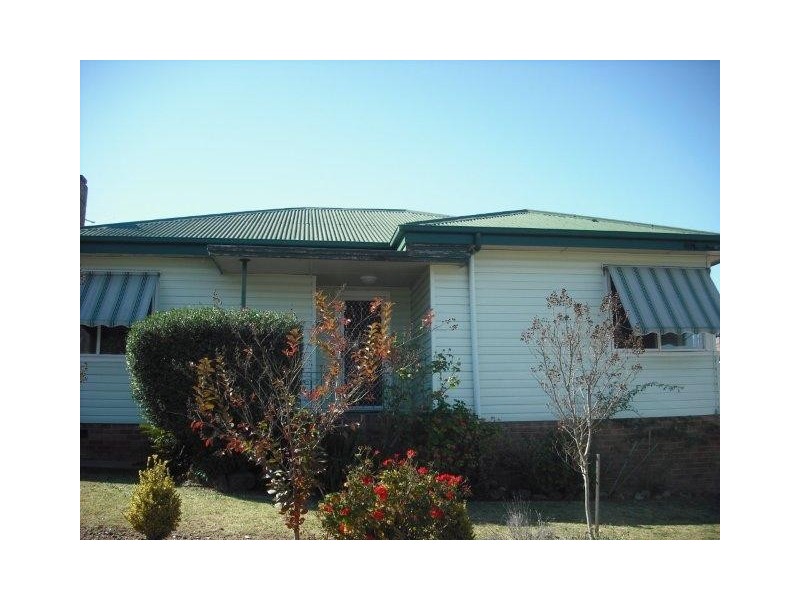 170 Belmore Street, Tamworth NSW 2340