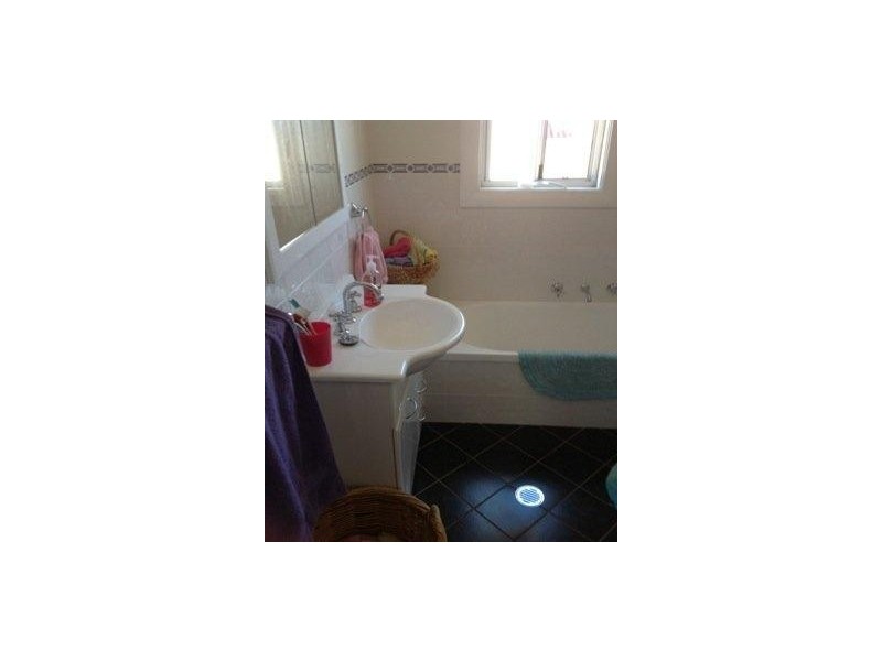 170 Belmore Street, Tamworth NSW 2340