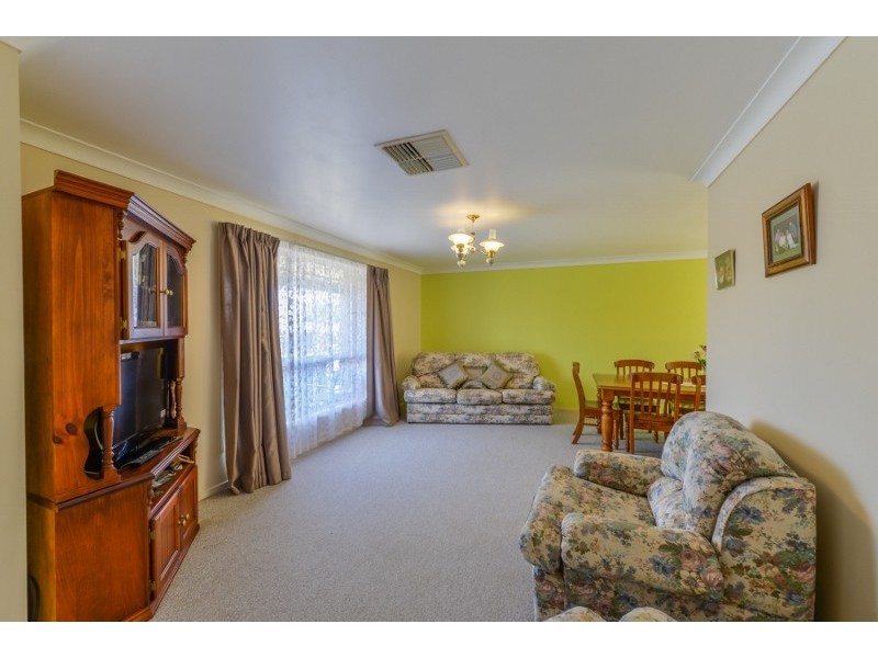 65 Morilla Street, Tamworth NSW 2340