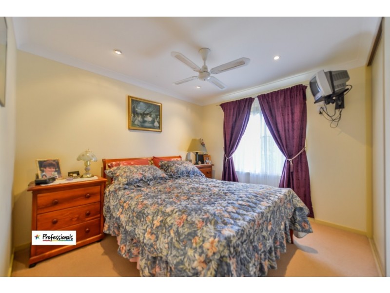 4 Garden Street, Kootingal NSW 2352