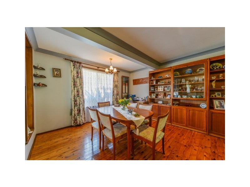 85 Harrier Parade, Tamworth NSW 2340