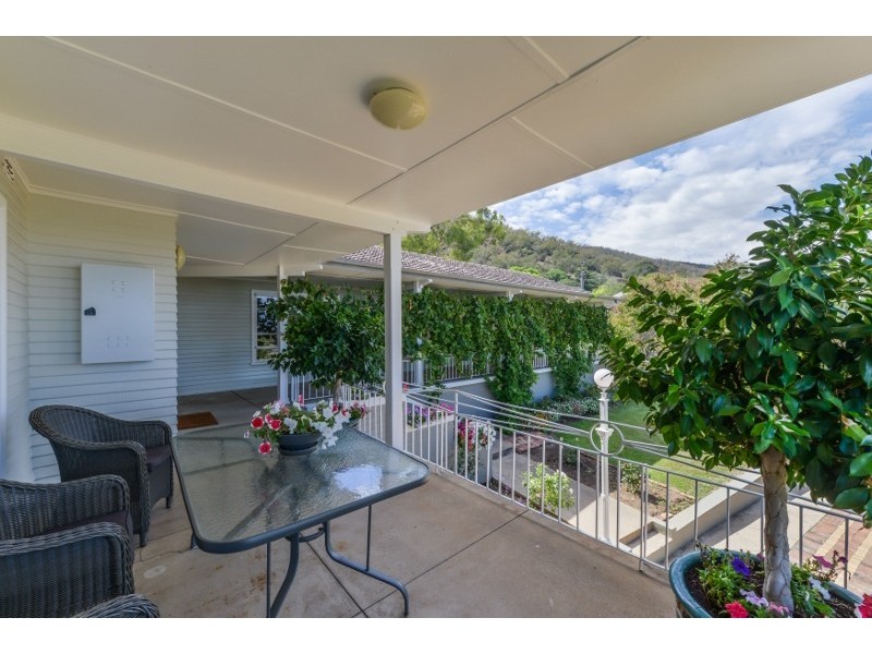 80 Hill Street, Tamworth NSW 2340