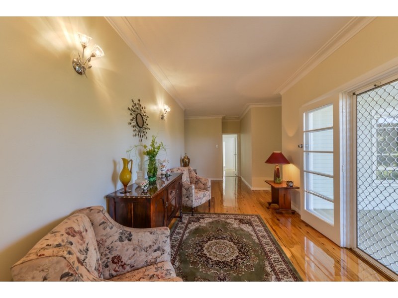 80 Hill Street, Tamworth NSW 2340