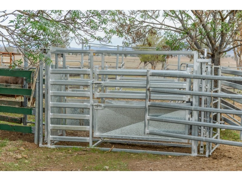 61 Dobsons lane, Winton NSW 2344