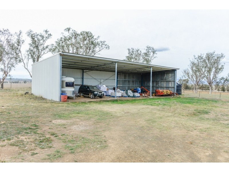 61 Dobsons lane, Winton NSW 2344
