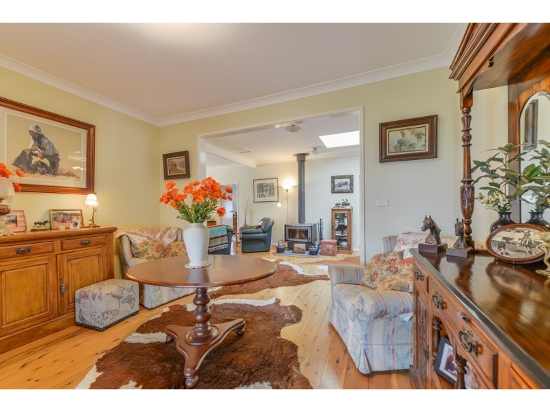 61 Dobsons lane, Winton NSW 2344