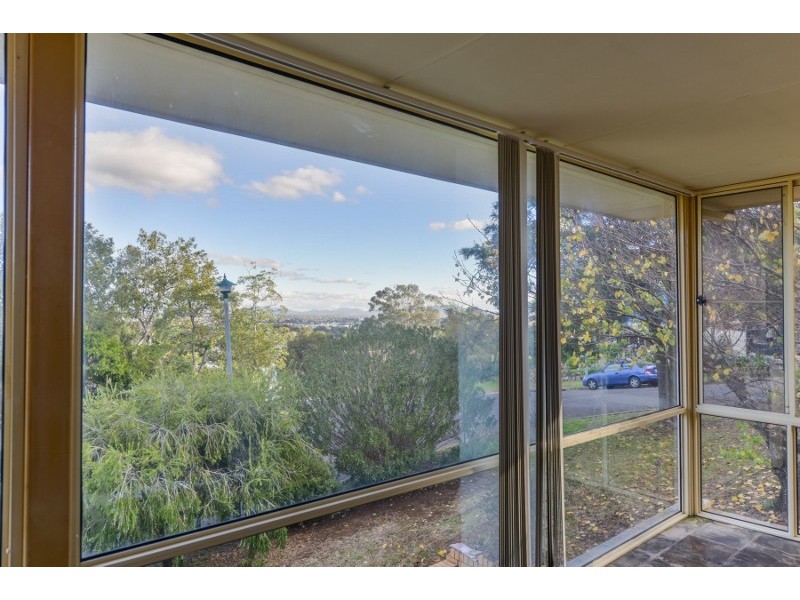 2 Dekalb Street, Tamworth NSW 2340