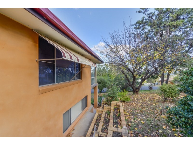 2 Dekalb Street, Tamworth NSW 2340