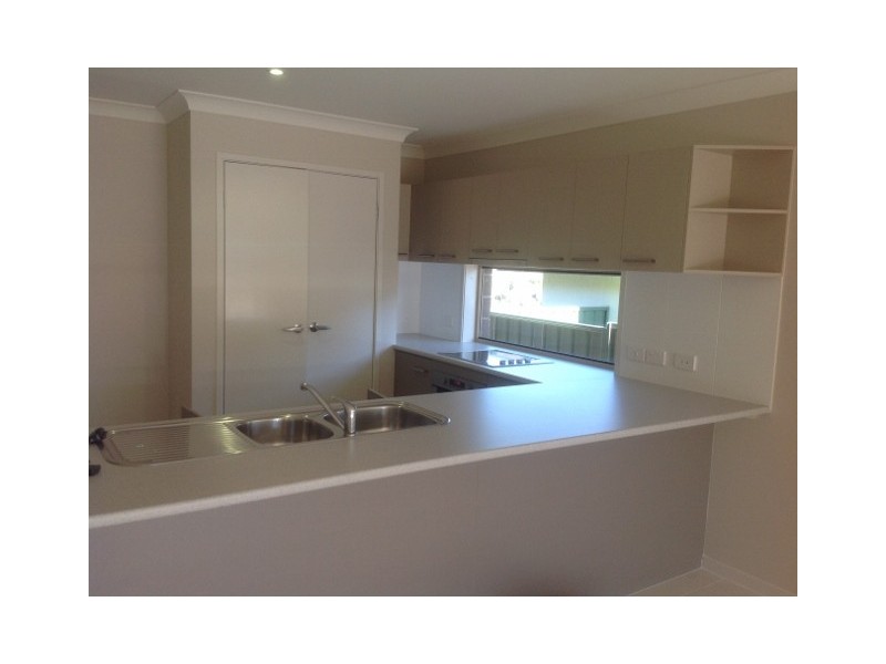 2/10 Banksia Street, Tamworth NSW 2340