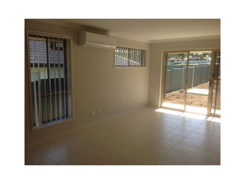 2/10 Banksia Street, Tamworth NSW 2340