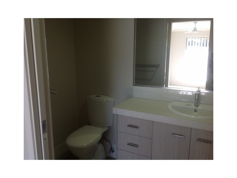 2/10 Banksia Street, Tamworth NSW 2340